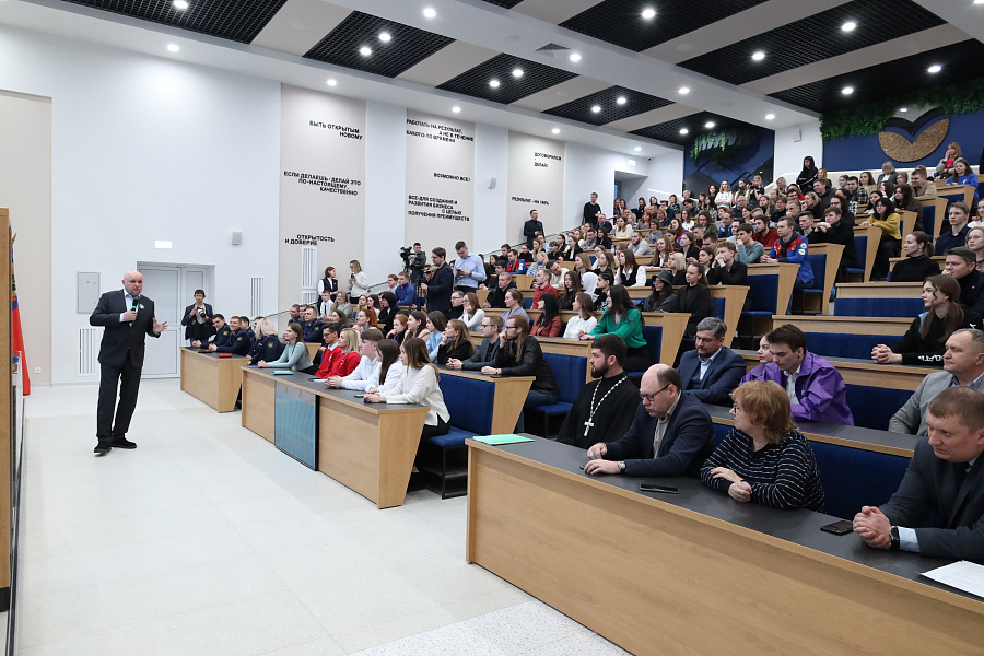 SGMK Unveils Multimedia Lecture Hall at SibSIU