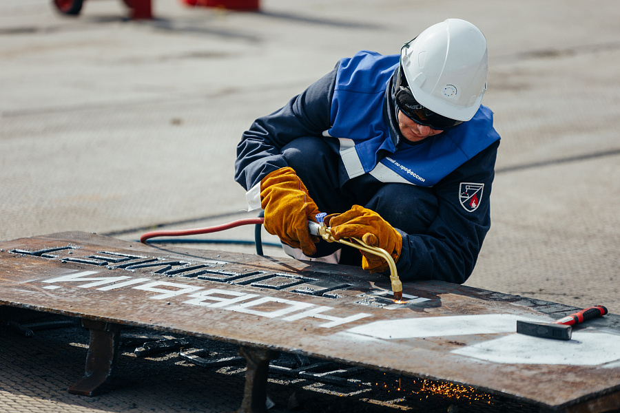 Thanks to Effective Partnership Between SGMK and Federal Authorities, "Flame Cutting Torch Operator" Category Added to National "Best in Profession" Competition